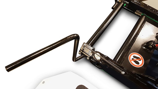 Mototok-M515-manual-door-cutout