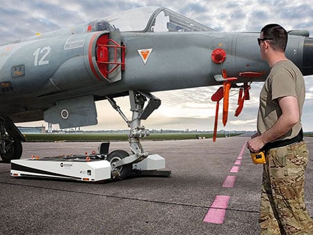 lb528-Dassault-Super-Etendard-on-Apron-450