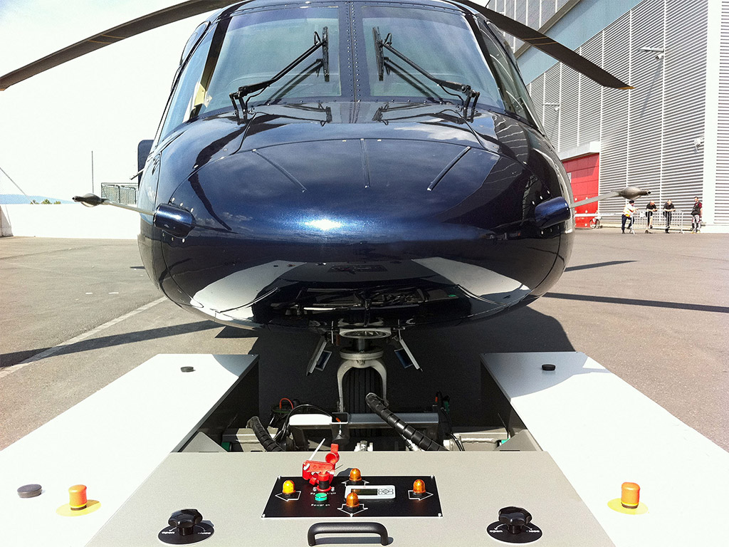 Extreme low height for moving aircraft and helicopter with low ground clearance