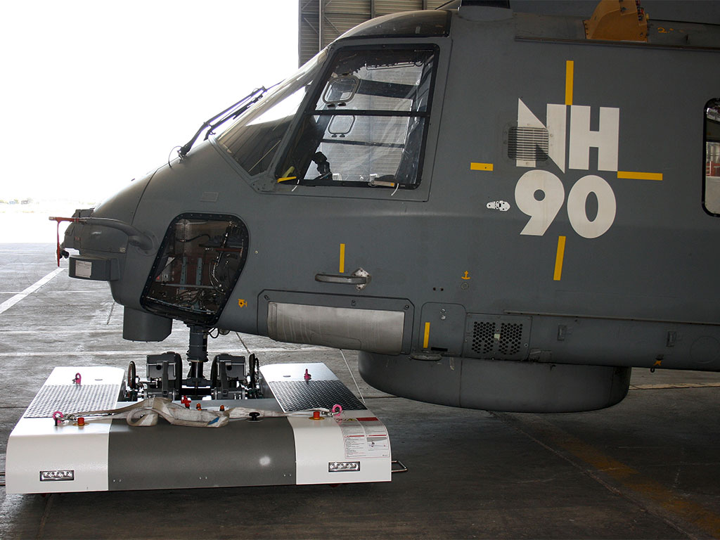 Mototok TWIN tows a NH90