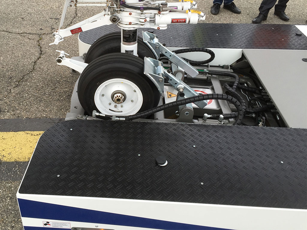 Nose wheel clamped and ready for action …