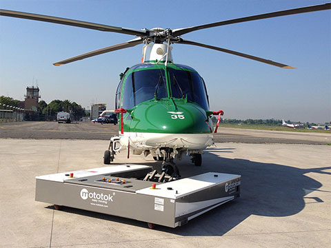 m528-agustawestland-a109-005_small.jpg