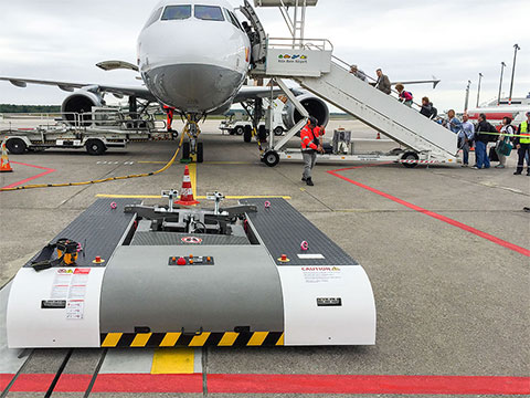 spacer-8600-airbus-a320-pushback-002_small.jpg