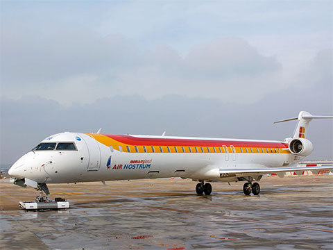 twin-bombardier-canadair-crj1000-002_small.jpg