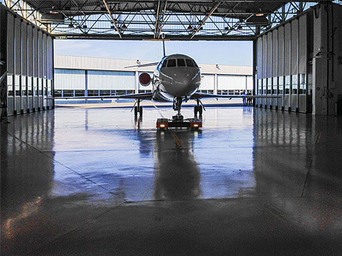 twin-flat-dassault-falcon-hangar-002_small.jpg