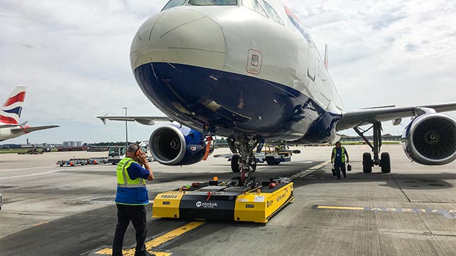 British Airways: Pushing back Aircraft on London Heathrow T5